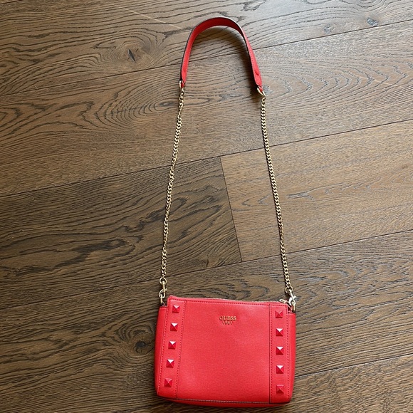 GUESS PURSE - Picture 2 of 10